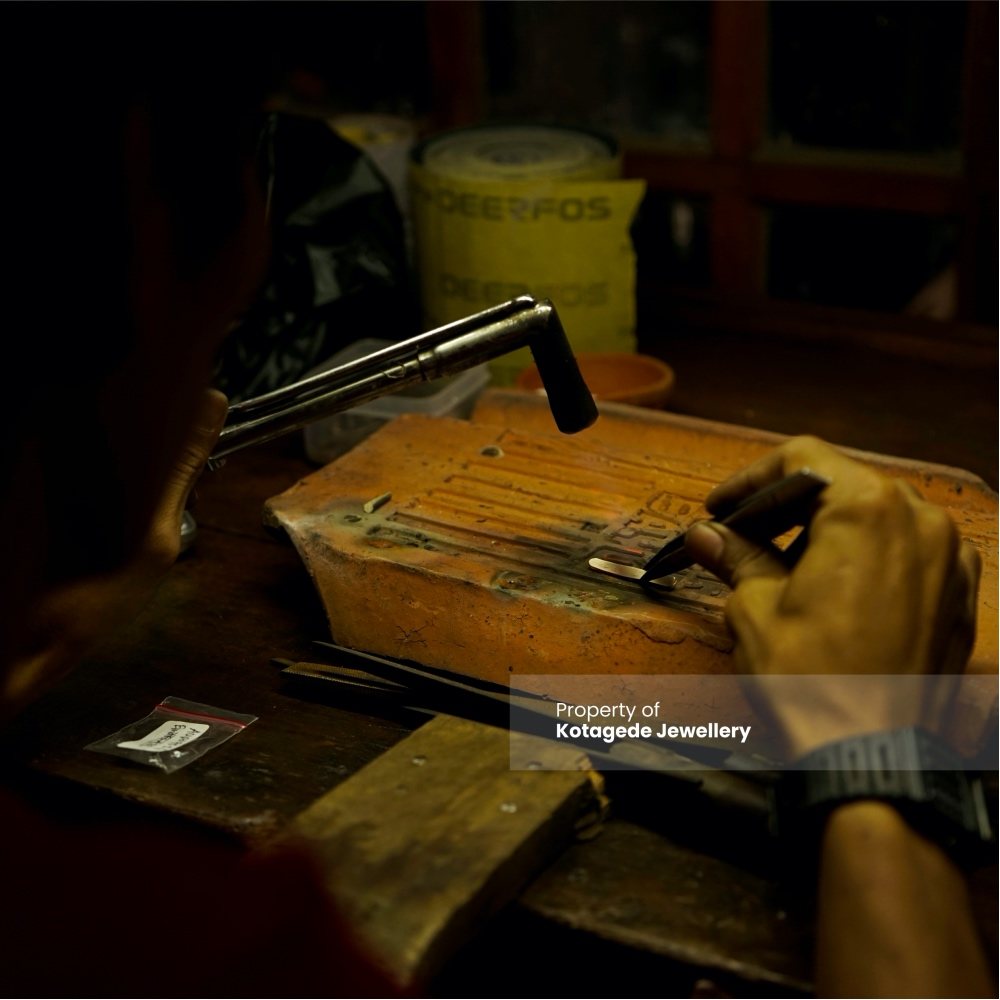 produksi cincin kawin kotagede jewellery